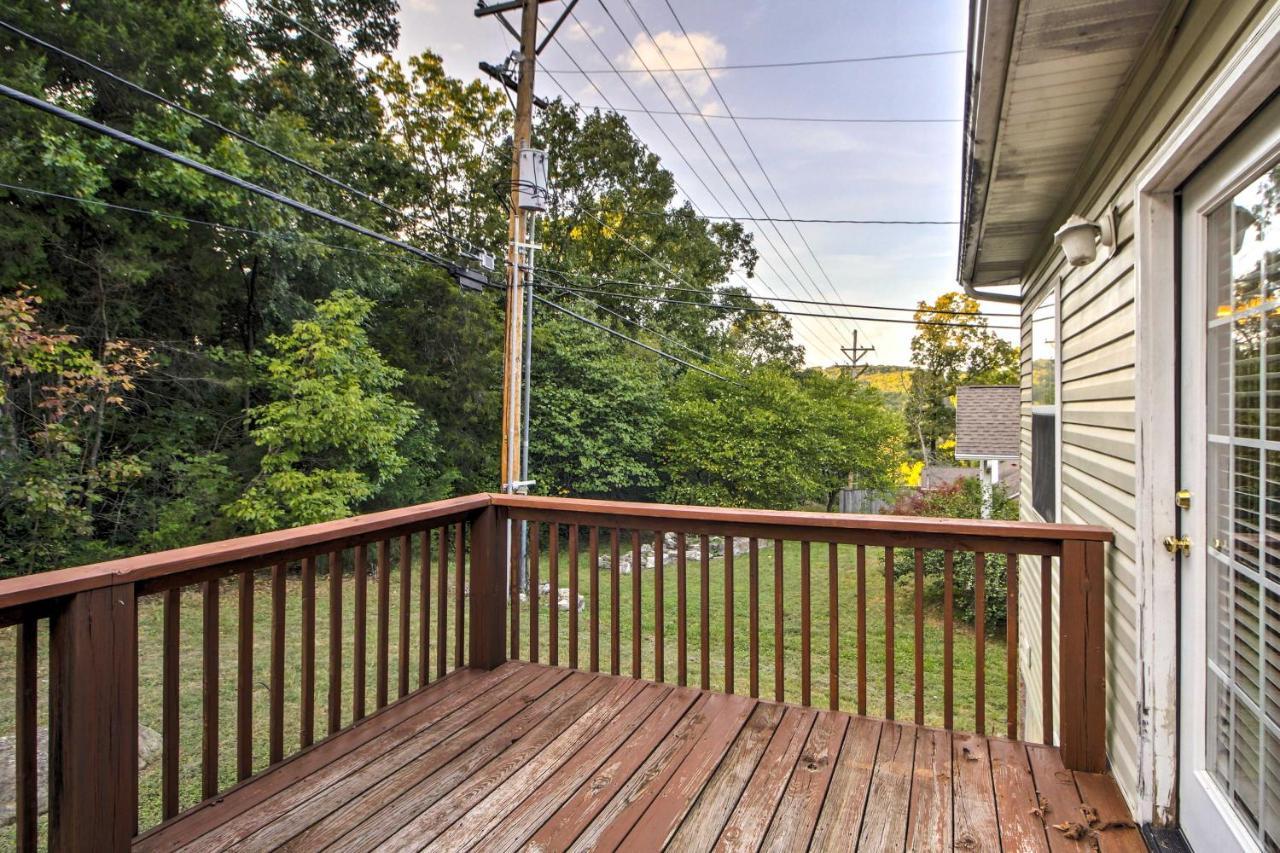 Branson Home With Deck Walk To The Strip And Creek! Eksteriør billede